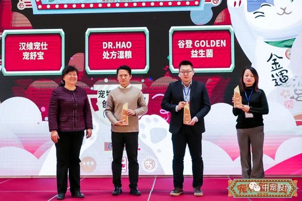 36821161f7df4a71b3fa599b0eee34ef