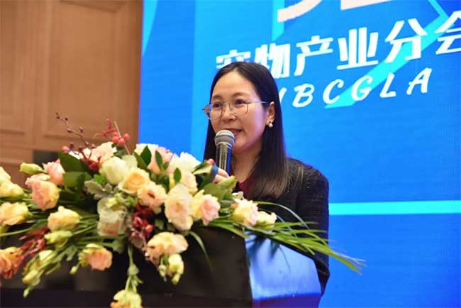 227a14fe6c274903b701bc0bd285df92